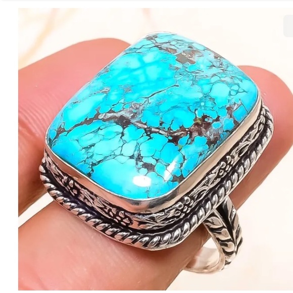 Native Jewelry - Arizona Turquoise  & Sterling Siver Handcrafted Ring Size 8